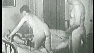 זונה ג'ינג'ית סרטי סקס חינם חדש מוצצת זין וזיין במכונית